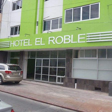 Hotel El Roble 툭스틀라 외부 사진